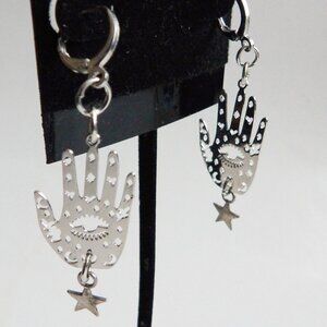 Hand of Fate Evil Eye Protection Dangle Earrings Silver Tone Hamsa Style NEW